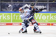 Eishockey, Herren, DEL, Saison 2020-2021, Straubing Tigers - Schwenninger Wild Wings, 17.02.2021