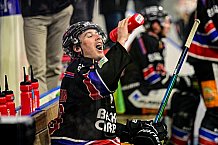 Herren, Eishockey, Oberliga-Süd, Saison 2021-2022, 35. Spieltag, Deggendorfer SC - ECDC Memmingen Indians,  04.02.2022