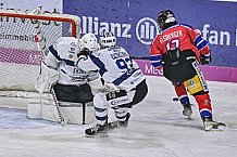Herren, Eishockey, Oberliga-Süd, Saison 2022-2023, Deggendorfer SC - EV Lindau Islanders, 18. Spieltag,  25.11.2022