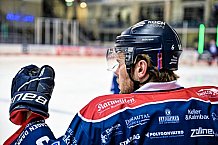 Eishockey, Herren, DEL, Saison 2021-2022, 28. Spieltag, Straubing Tigers - EHC Red Bull München,  16.03.2022